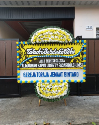 Papan Bunga Duka di Karang Dalo